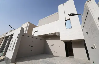 Apartment - 4 Bedrooms - 3 Bathrooms for sale in Badr - Riyadh - Ar Riyadh