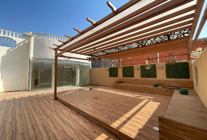 257209 - Property Image 2