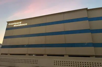 Whole Building - 2 Bathrooms for rent in Al Qashlah - Dhahran - Eastern