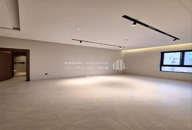 252502 - Property Image 3