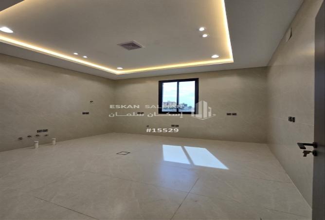 254824 - Property Image 3
