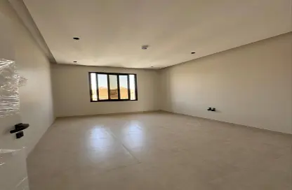 شقة - 4 غرف نوم - 3 حمامات للبيع في قرطبة - الرياض - الرياض