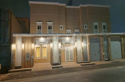 Apartment - 5 Bedrooms - 4 Bathrooms for sale in Taybah - Ad Dammam - Eastern