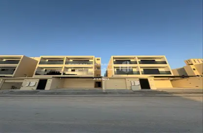 Full Floor - 5 Bedrooms - 5 Bathrooms for sale in Al Bayan - Riyadh - Ar Riyadh