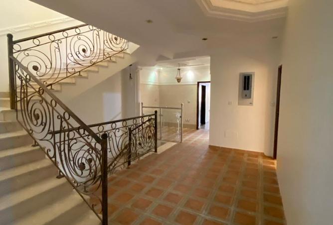 255695 - Property Image 2