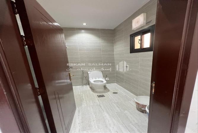 252223 - Property Image 2