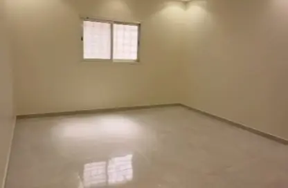 شقة - 5 غرف نوم - 3 حمامات للايجار في المونسية - الرياض - الرياض