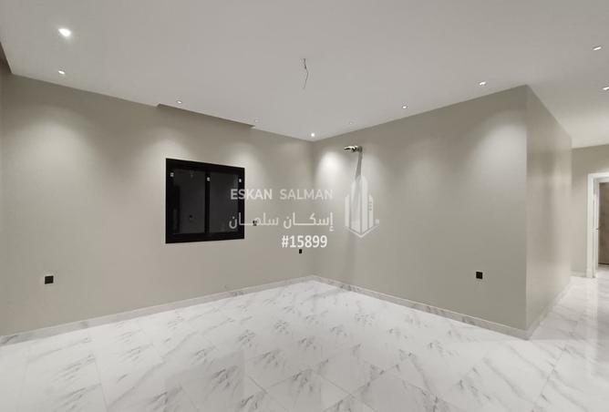 255902 - Property Image 2