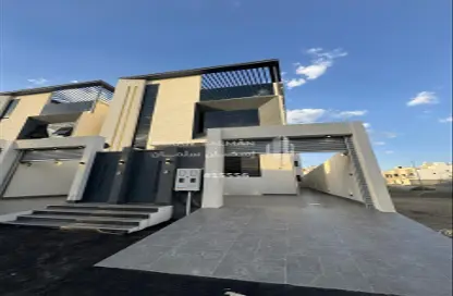Full Floor - 6 Bedrooms - 4 Bathrooms for sale in Al Zuhur - Abha - Asir