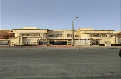 شقة - 6 غرف نوم - 2 حمامات للبيع في الجنادرية - الرياض - الرياض