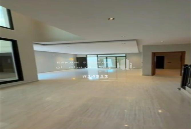 253193 - Property Image 2