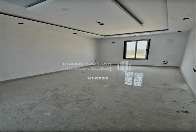 256666 - Property Image 2