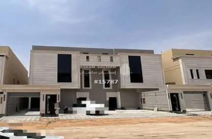 طابق كامل - 5 غرف نوم - 4 حمامات للبيع في عكاظ - الرياض - الرياض