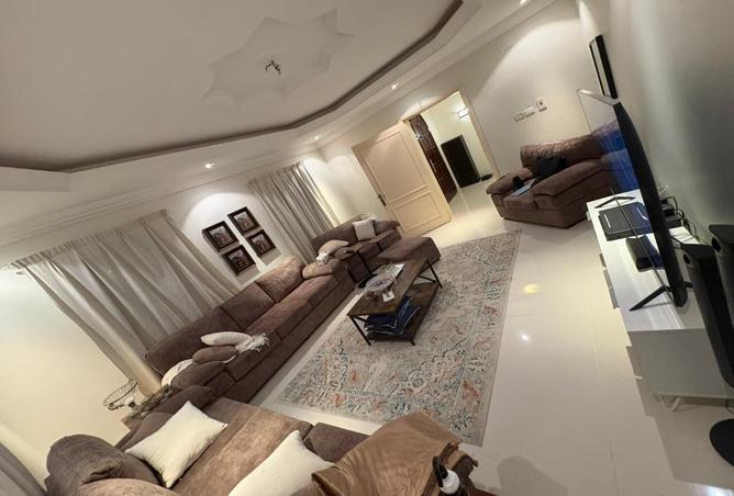 258713 - Property Image 2