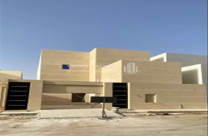 فيلا - 8 غرف نوم - 7 حمامات للبيع في شرق السويفلة - حائل - حائل