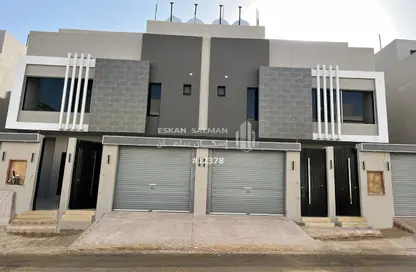 Apartment - 5 Bedrooms - 5 Bathrooms for sale in Badr - Riyadh - Ar Riyadh