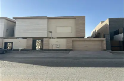Villa - 4 Bedrooms - 7+ Bathrooms for rent in Al Malqa - Riyadh - Ar Riyadh