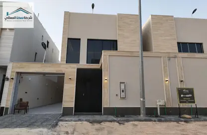 Villa - 4 Bedrooms - 6 Bathrooms for sale in Al Munisiyah - Riyadh - Ar Riyadh