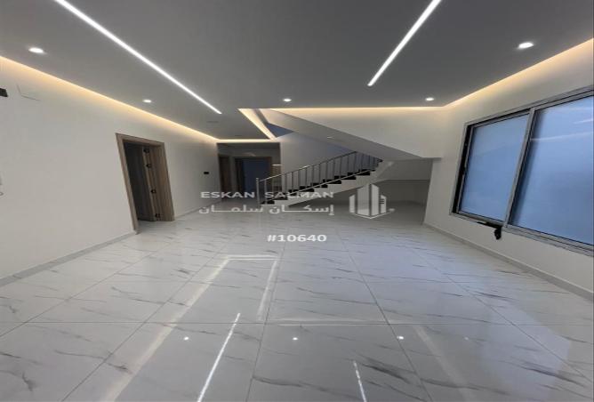 245959 - Property Image 2