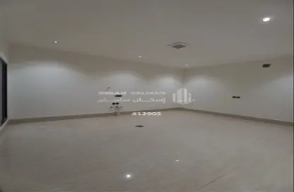 شقة - 3 غرف نوم - 2 حمامات للبيع في طويق - الرياض - الرياض