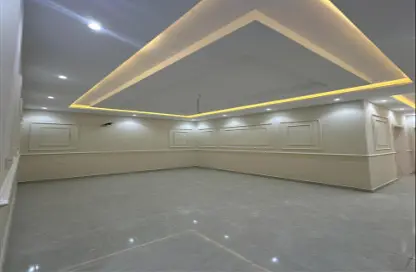 Apartment - 5 Bedrooms - 4 Bathrooms for sale in Al Wahah - Jeddah - Makkah Al Mukarramah