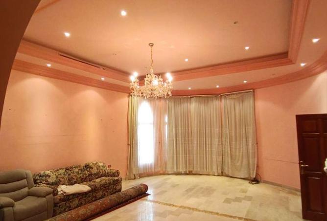 255006 - Property Image 3