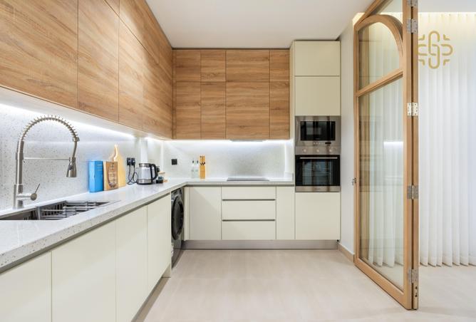 258458 - Property Image 2