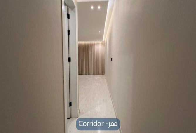 257651 - Property Image 3