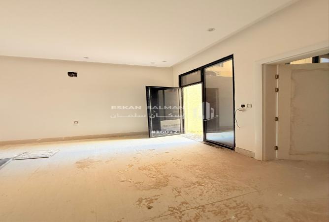 255891 - Property Image 2