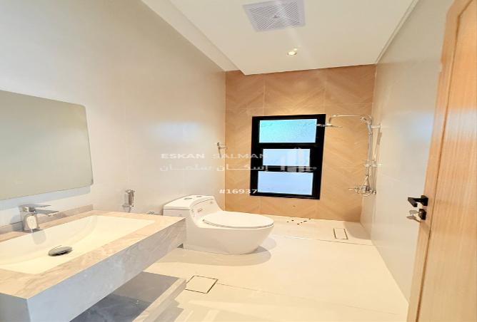 257079 - Property Image 2