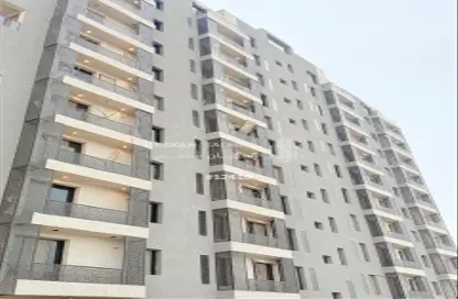 Apartment - 7+ Bedrooms - 6 Bathrooms for sale in Al Wahah - Ad Dammam - Eastern
