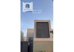 فيلا - 4 غرف نوم - 4 حمامات for للايجار in حي الرمال - شرق الرياض - الرياض