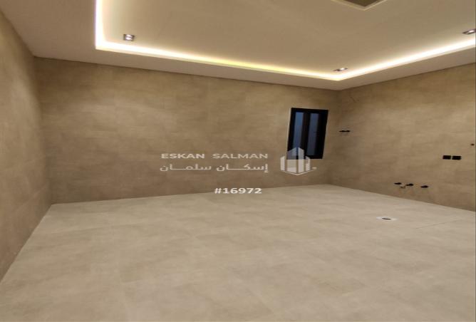 257311 - Property Image 3