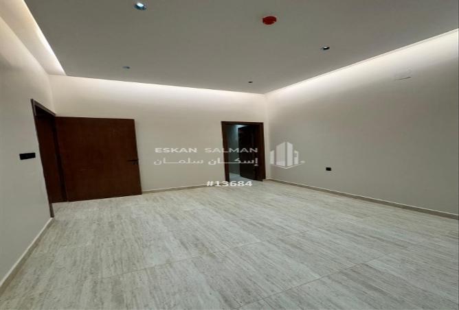 251791 - Property Image 3