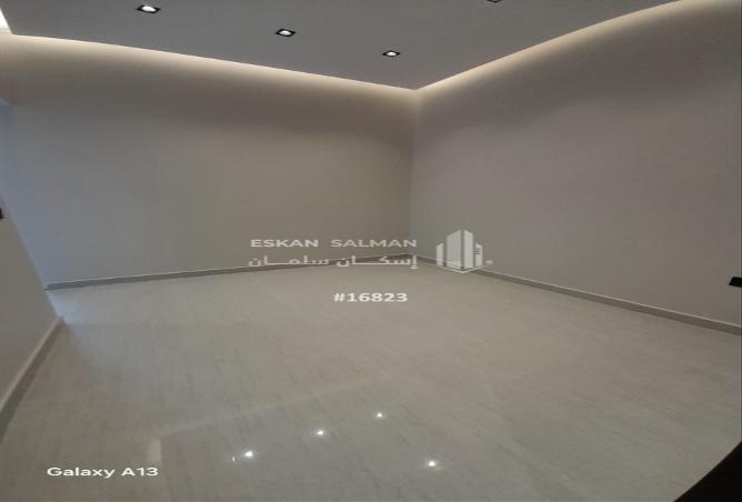 256837 - Property Image 3