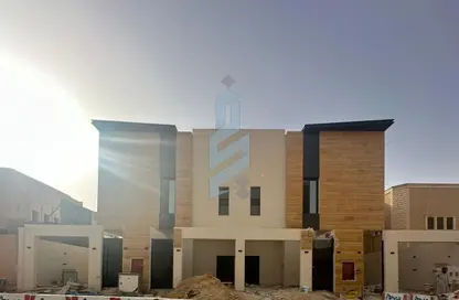 Villa - 4 Bedrooms - 5 Bathrooms for sale in Al Suwaidi - Riyadh - Ar Riyadh