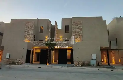 شقة - 4 غرف نوم - 5 حمامات للبيع في الرمال - الرياض - الرياض