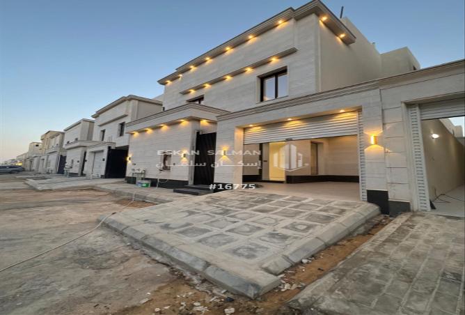 256875 - Property Image 2