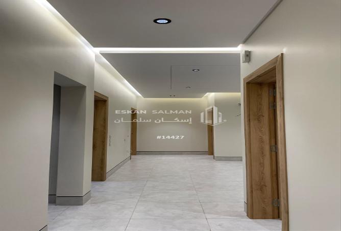 253353 - Property Image 3