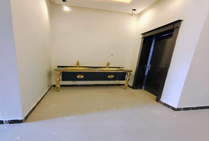 257000 - Property Image 2