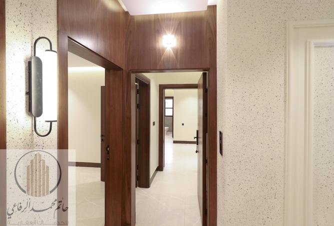 256477 - Property Image 2