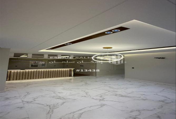 251146 - Property Image 3