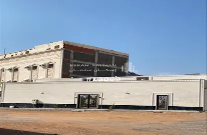 Full Floor - 5 Bedrooms - 4 Bathrooms for sale in Wairah - Madinah - Al Madinah Al Munawwarah