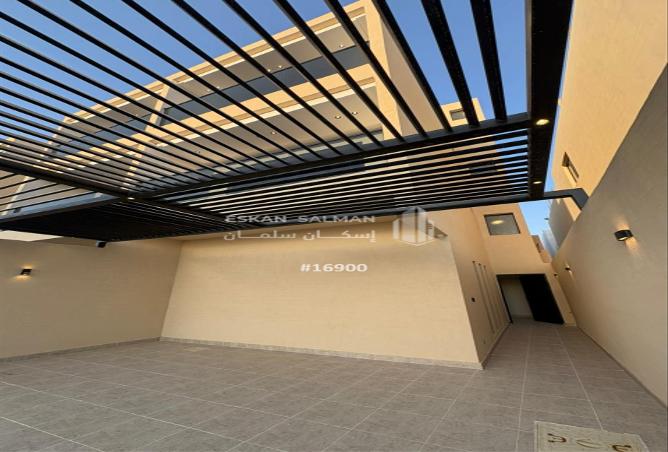 257292 - Property Image 3