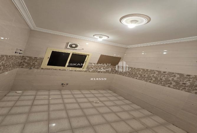 253549 - Property Image 3