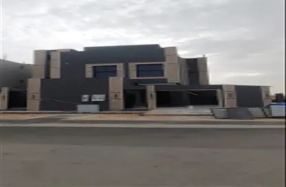 Full Floor - 4 Bedrooms - 4 Bathrooms for sale in Al Munisiyah - Riyadh - Ar Riyadh