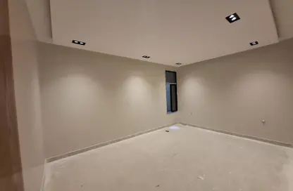 Full Floor - 5 Bedrooms for sale in Al Qadisiyah - Riyadh - Ar Riyadh