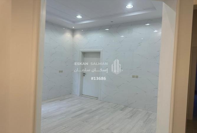 251836 - Property Image 2