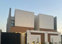 فيلا - 4 غرف نوم - 5 حمامات for للبيع in حي المونسية - شرق الرياض - الرياض