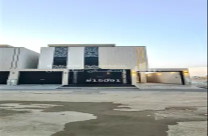 Apartment - 5 Bedrooms - 5 Bathrooms for sale in Al Janadriyah - Riyadh - Ar Riyadh